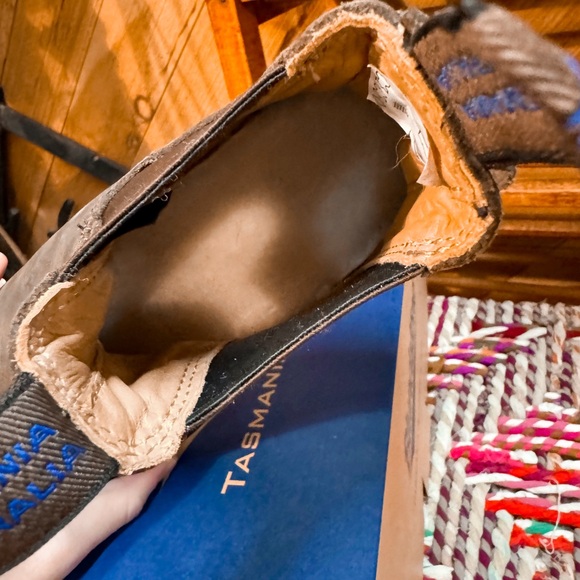 Blundstone #584 Chelsea Thermal Boots in Rustic Brown Size: US 6.5 (AU 3.5) - Picture 3 of 5